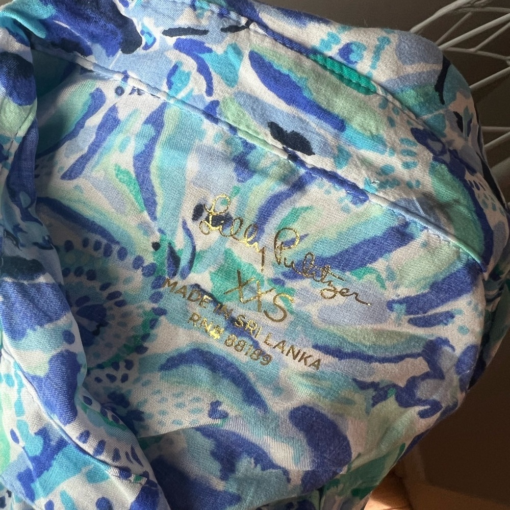 Lilly Pulitzer Sea View Button Down Top Iris Blue High Maintenance Preppy Sz XXS - Picture 4 of 6
